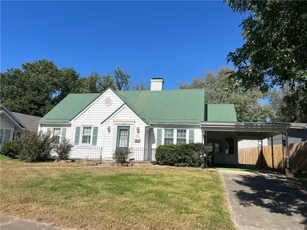414 E Lexington Street, Richmond, MO 64085