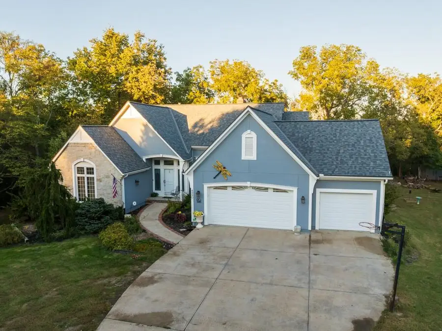 4990 W 178th Terr Terrace, Stilwell, KS 66085 - #2