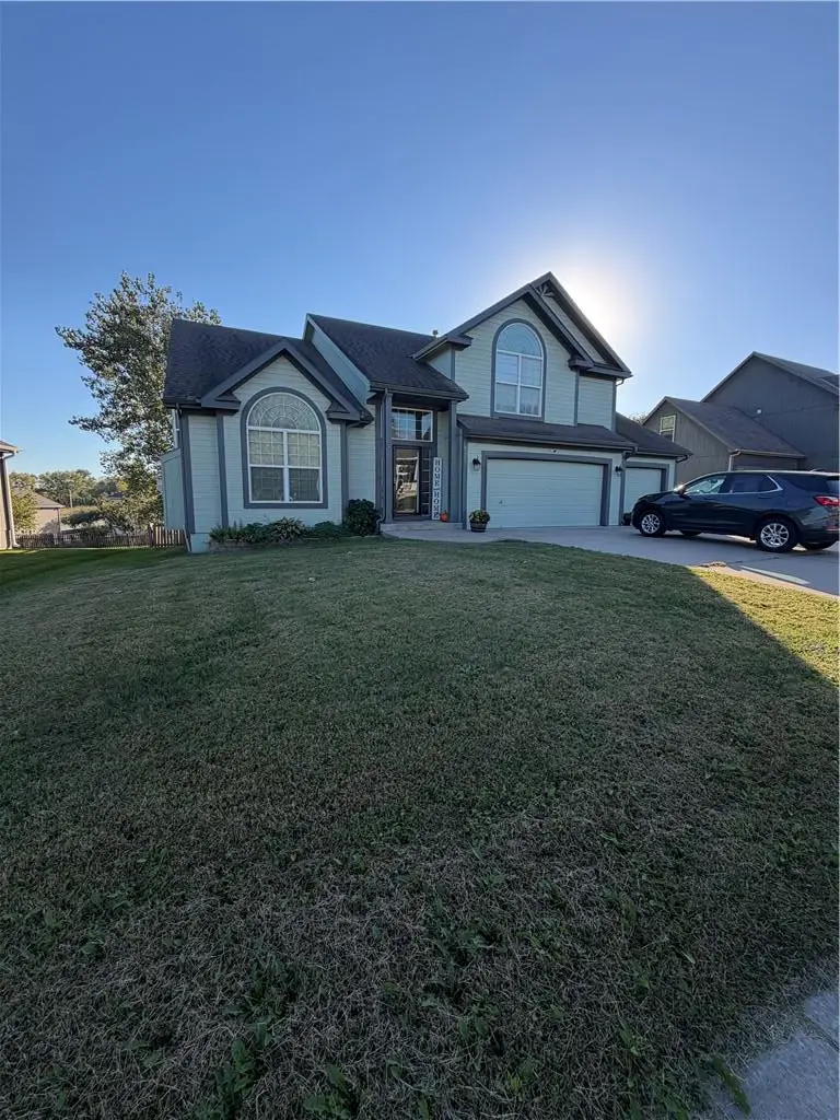 6211 NE 119th Terrace, Kansas City, MO 64156 - #1