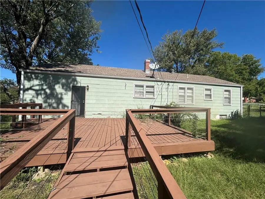 10137 E 80th Street, Raytown, MO 64138 - #2