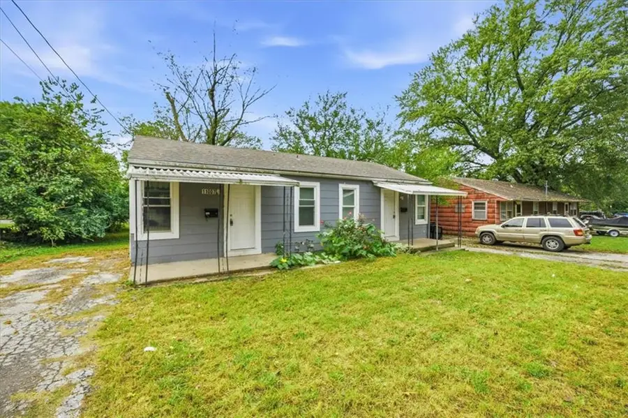 11005 E (&11007) 19th Street, Independence, MO 64052 - #3