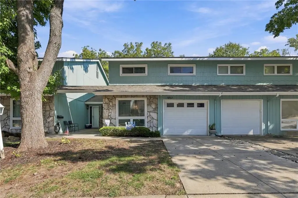 6513 W 49th Street, Mission, KS 66202 - #1