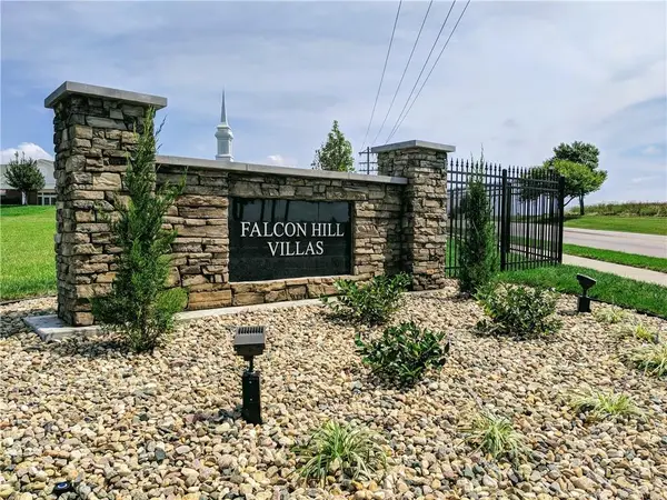1810 Falcon Court, Kearney, MO 64060