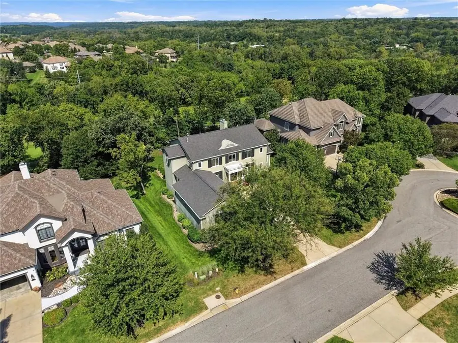 20108 W 92nd Street, Lenexa, KS 66220 - #3