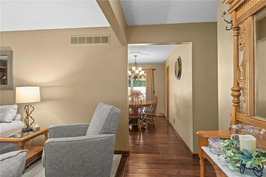 3401 N 36th Terrace, Saint Joseph, MO 64506 - #3