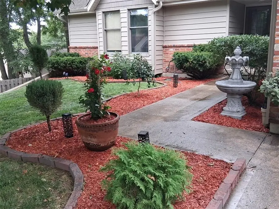6911 N Flora Avenue, Gladstone, MO 64118 - #3