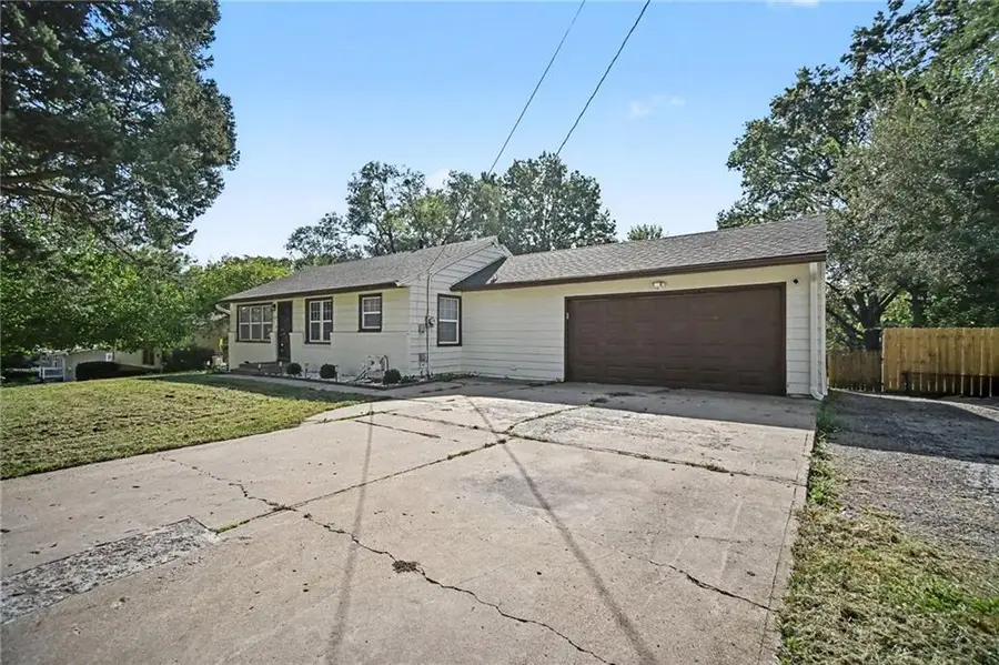 8017 Waverly Avenue, Kansas City, KS 66109 - #3