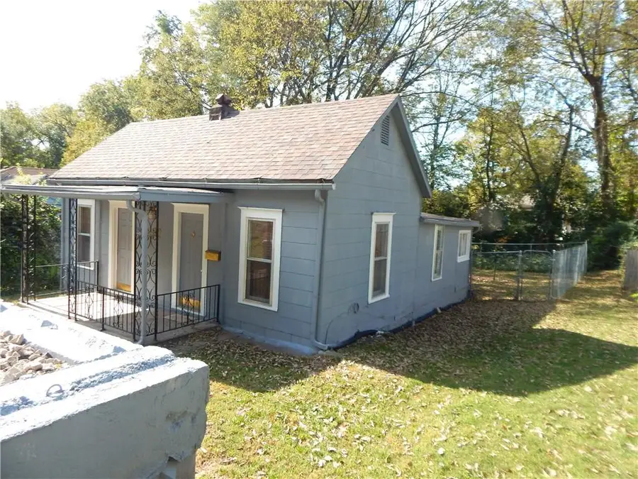 452 Water Street, Liberty, MO 64068 - #2
