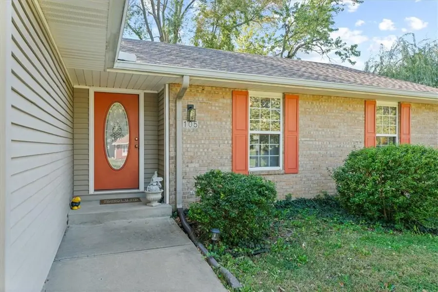 105 W South Street, Spring Hill, KS 66083 - #2