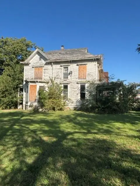 109 Spruce Street, Abilene, KS 67410 - #2