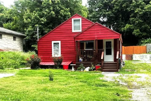 449 N 31st Street, Kansas City, KS 66102