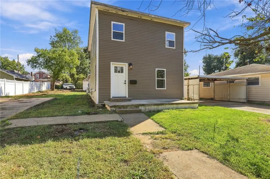 15 S Holbrook Street, Fort Scott, KS 66701 - #1