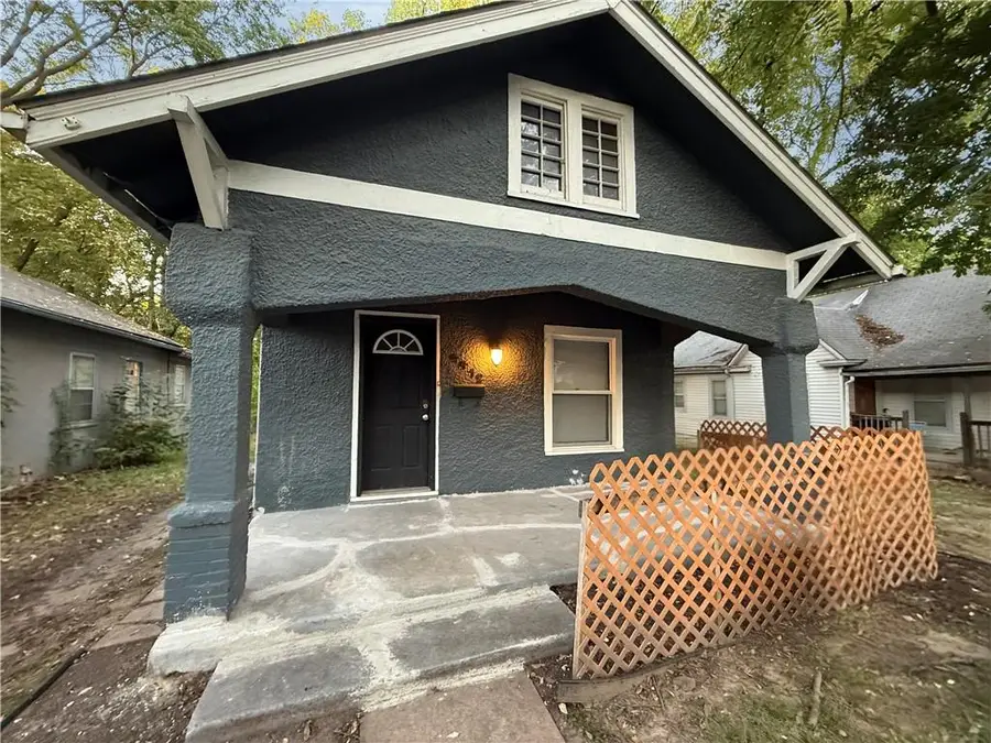 4412 Cambridge Street, Kansas City, KS 66103 - #2