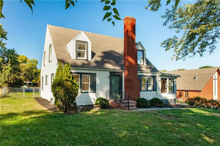 222 NE 43rd Street, Kansas City, MO 64116 - #2