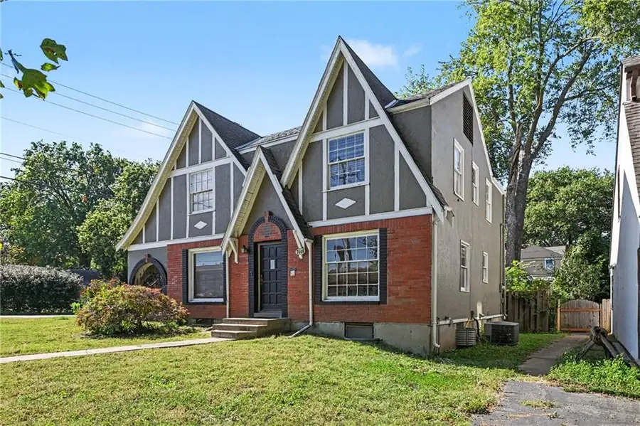 7440 Harrison Street, Kansas City, MO 64131 - #2