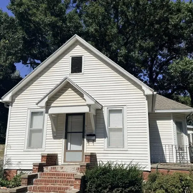3123-3123 1/2 Gene Field Road, Saint Joseph, MO 64506 - #1