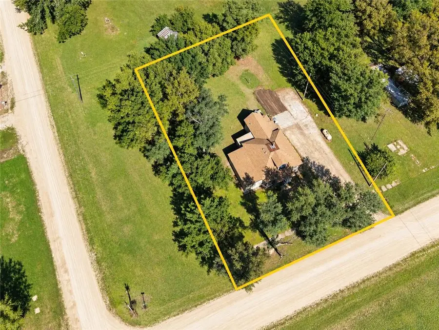 3735 Loretta Trail, Beloit, KS 67420 - #3