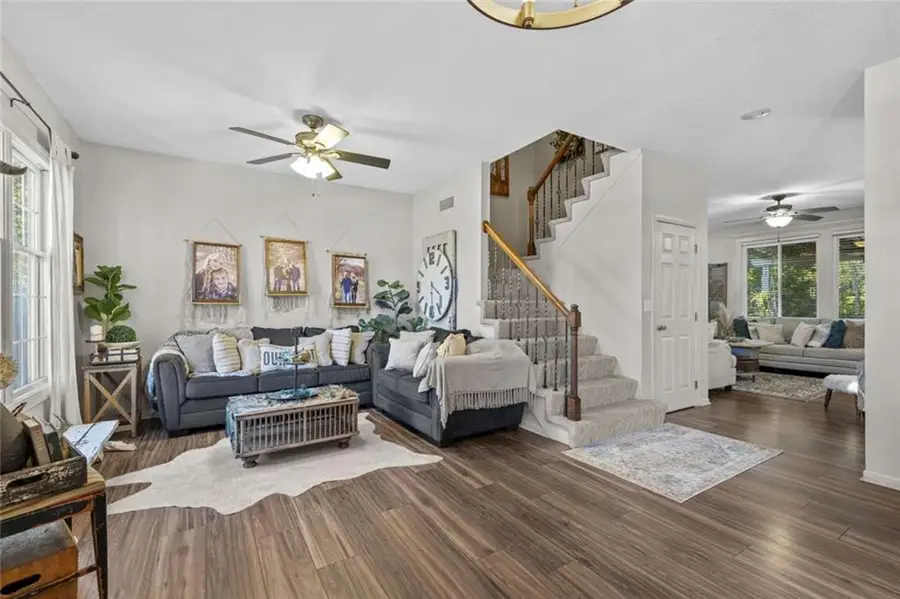 211 Surrey Court, Smithville, MO 64089 - #3