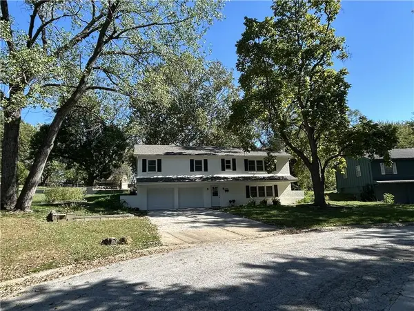 6101 Englewood Avenue, Raytown, MO 64133