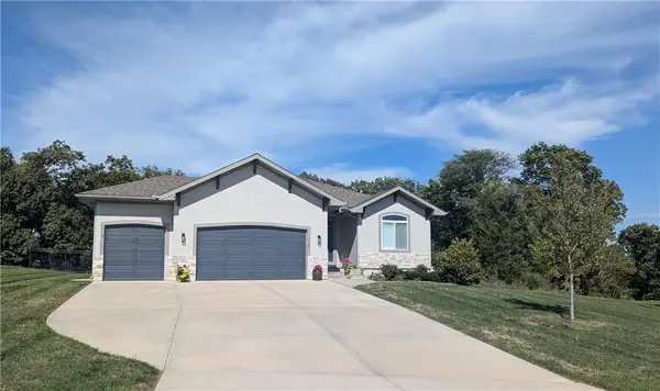 34462 W 82nd Street, De Soto, KS 66018