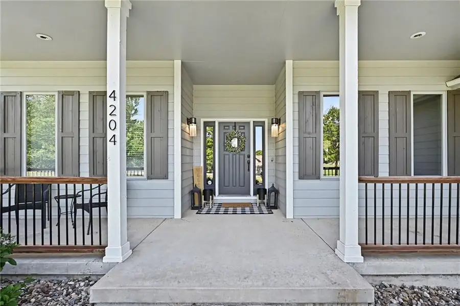 4204 SE Wingate Circle, Blue Springs, MO 64014 - #3