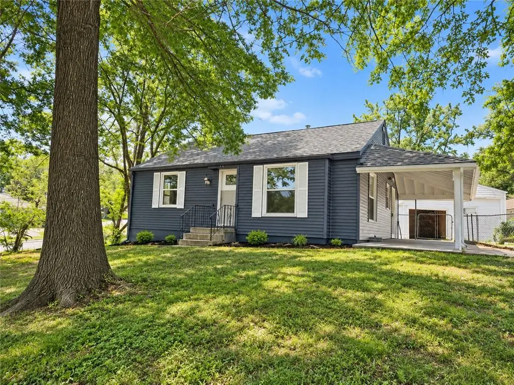 7516 Sni A Bar Road, Kansas City, MO 64129 - #1