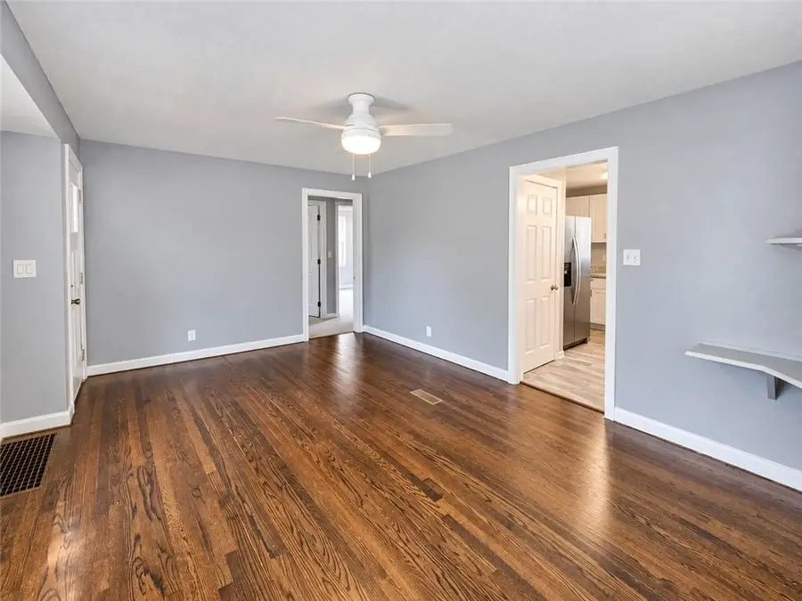 7516 Sni A Bar Road, Kansas City, MO 64129 - #2