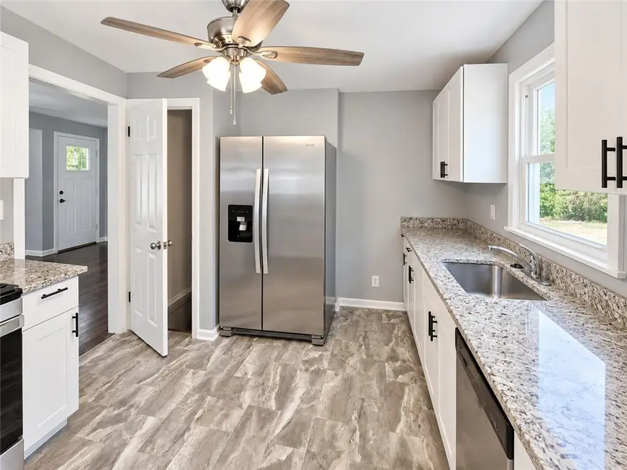 7516 Sni A Bar Road, Kansas City, MO 64129 - #3