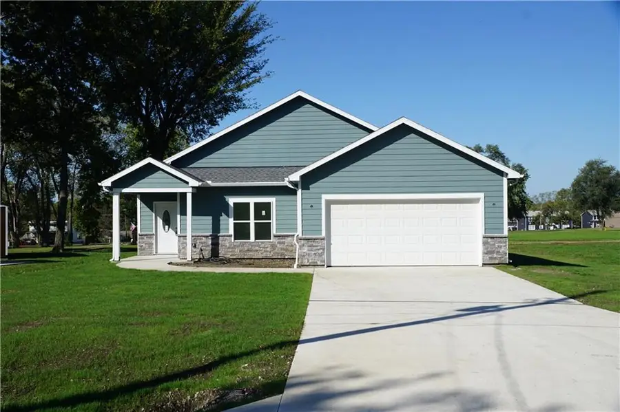 703 N Jefferson Street, Spring Hill, KS 66083 - #3
