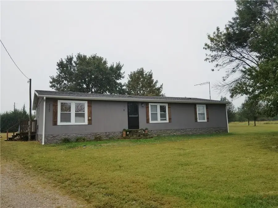 78 Newberry Drive, Linn Valley, KS 66040 - #2