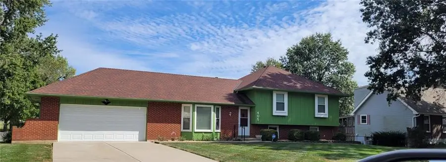 405 S Park Drive, Raymore, MO 64083 - #2