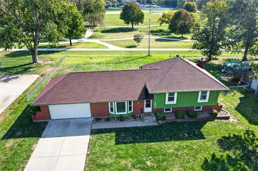 405 S Park Drive, Raymore, MO 64083 - #3