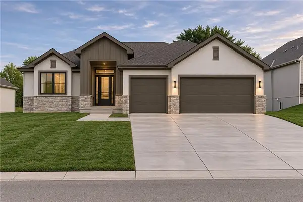 9177 N Montgall Avenue, Kansas City, MO 64156