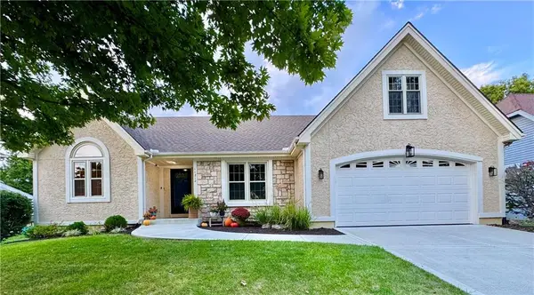 11212 W 115th Street, Overland Park, KS 66210