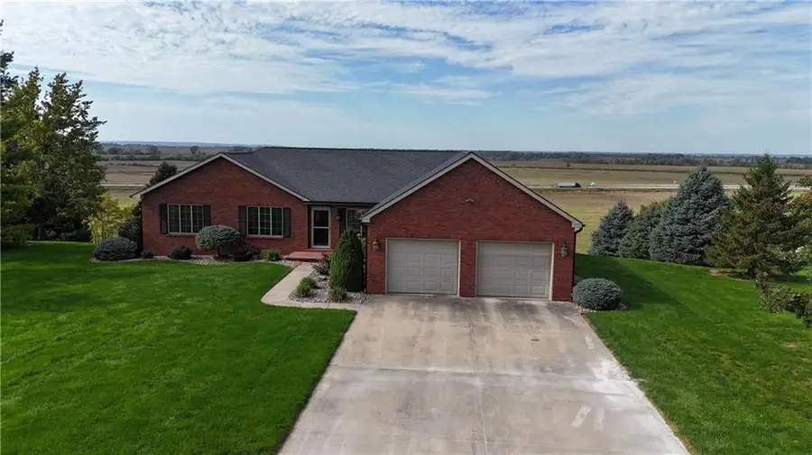 19540 Kingsview Drive, Mound City, MO 64470 - #2