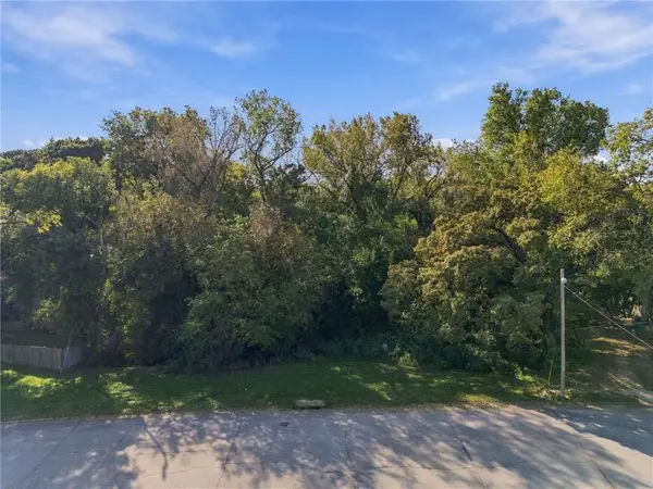 1527 S 34th Street, Kansas City, KS 66106