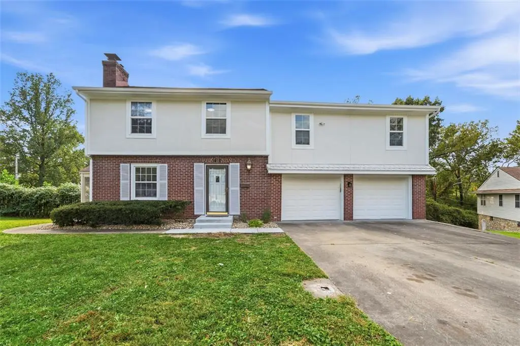 5416 NE Circle Drive, Kansas City, MO 64119 - #1