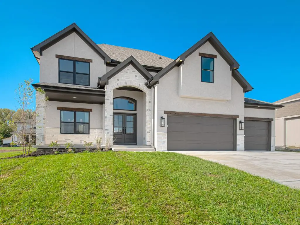 9411 Jarboe Court, Kansas City, MO 64155 - #1