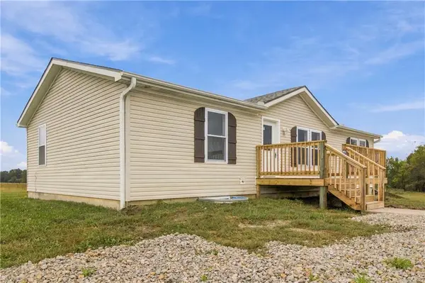 1096 SW 600 Road, Holden, MO 64040