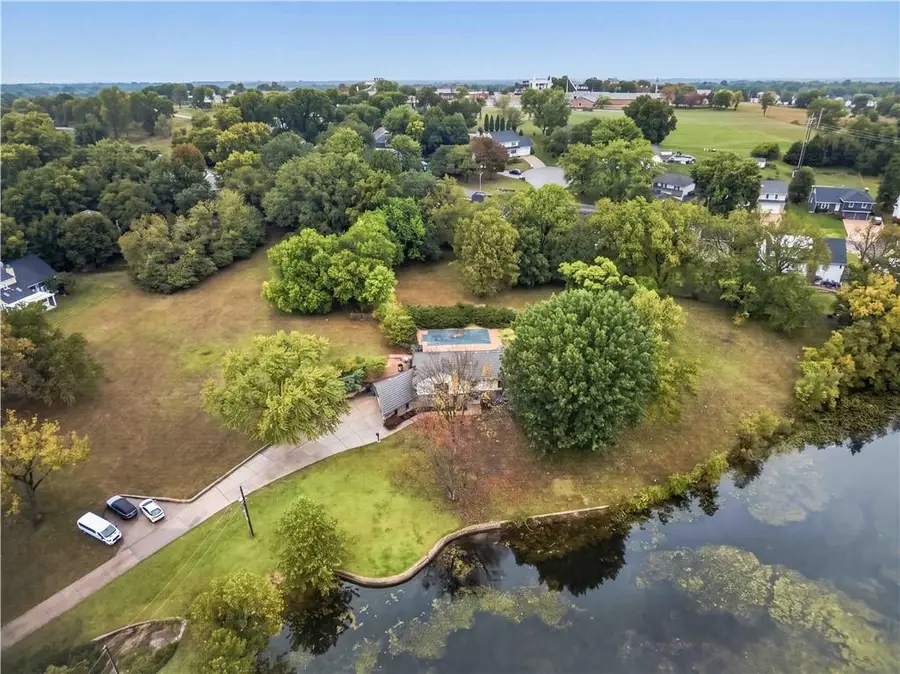 13300 W 71st Street, Shawnee, KS 66216 - #2
