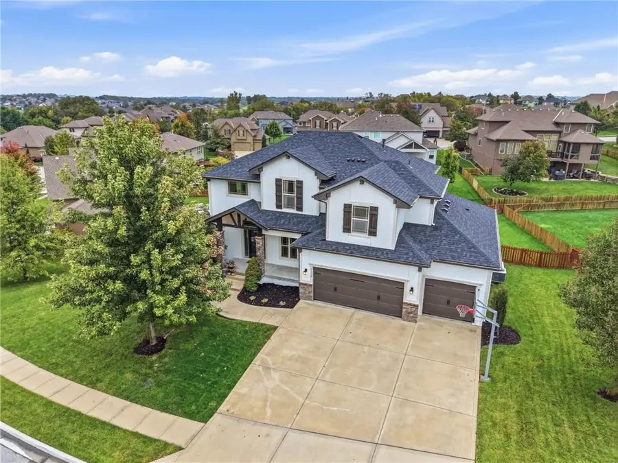 1115 Metfield Lane, Raymore, MO 64083 - #2