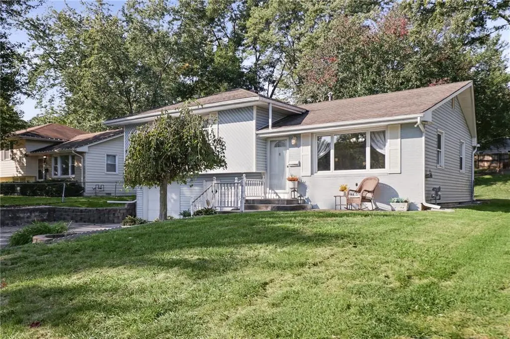 3012 S Norwood Avenue S, Independence, MO 64052 - #1