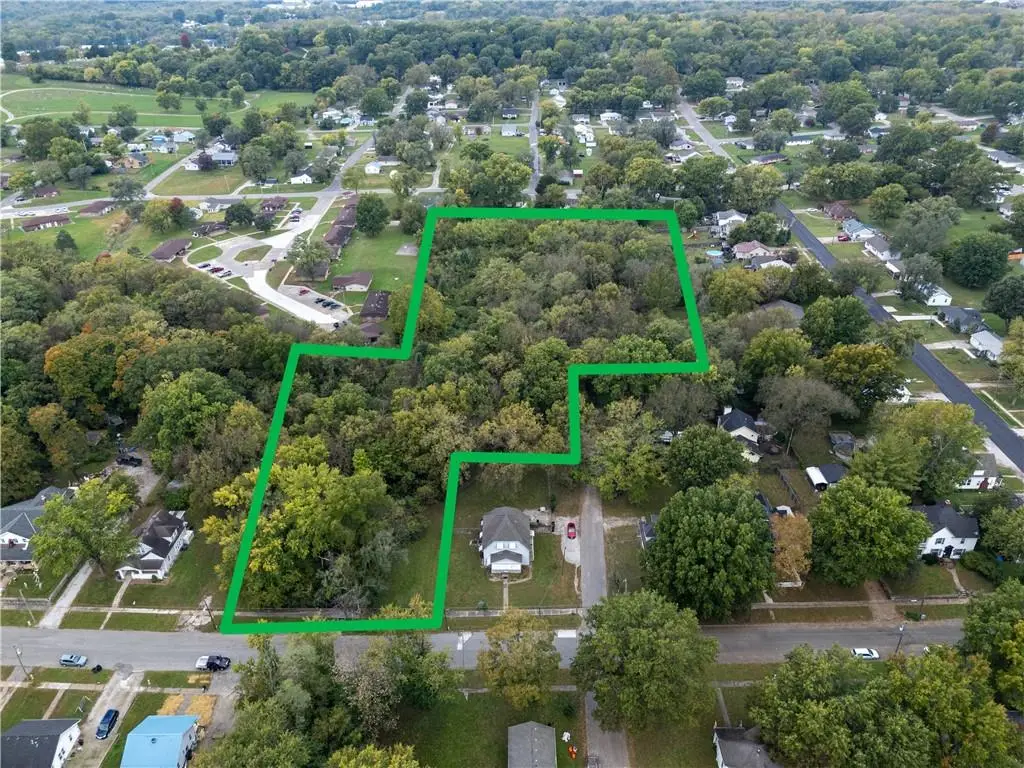Venice Avenue, Richmond, MO 64085 - #1