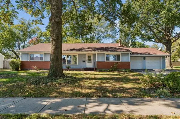841 S Water Street, Olathe, KS 66221
