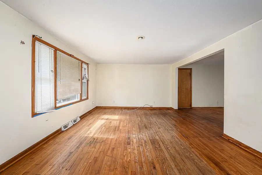 5530 Sloan Avenue, Kansas City, KS 66104 - #3