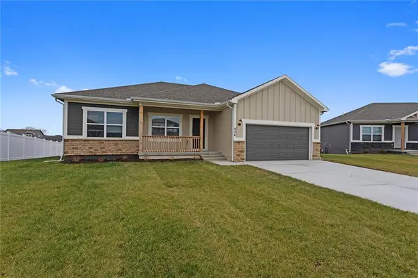 603 Wiltshire Drive, Raymore, MO 64083
