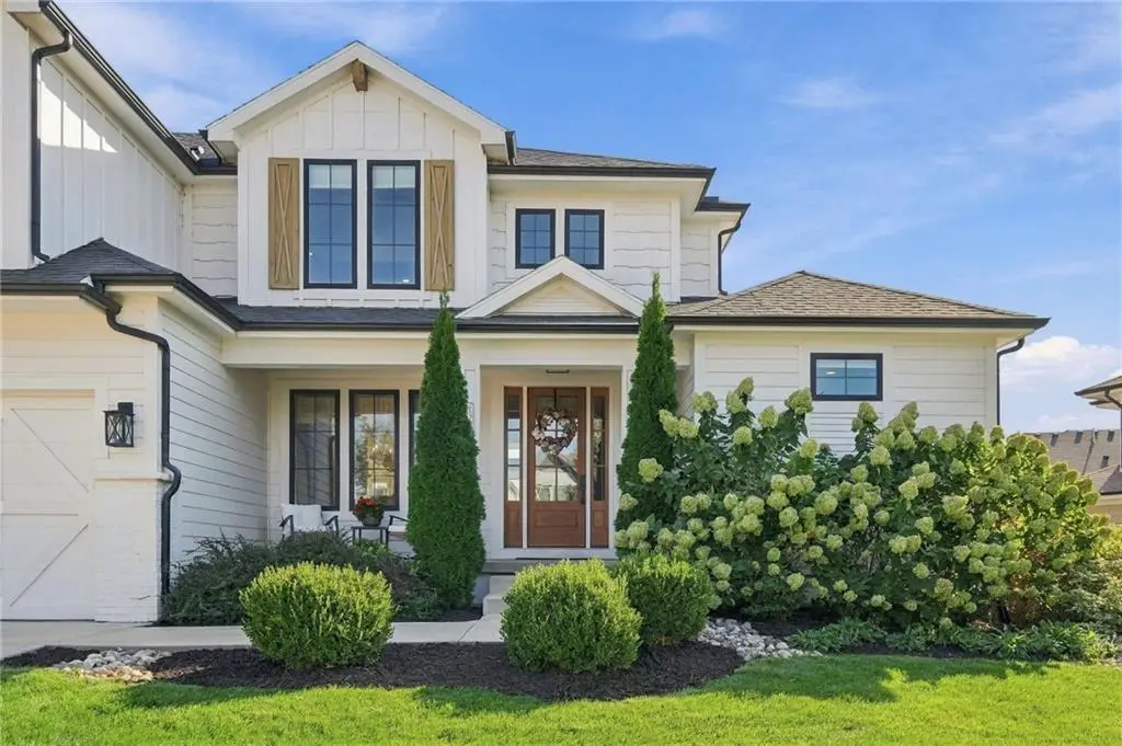 2501 W 176th Street, Overland Park, KS 66085 - #1
