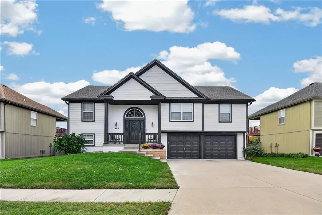 963 NW Dogwood Drive, Grain Valley, MO 64029 - #1