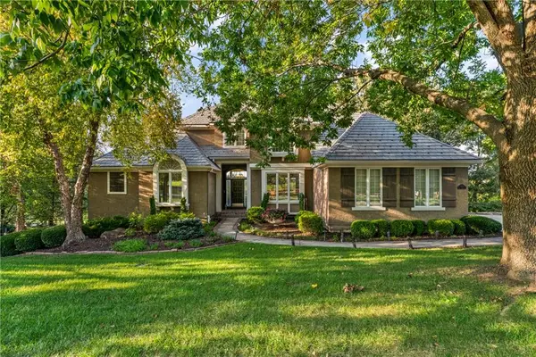3608 W 153rd Street, Leawood, KS 66224