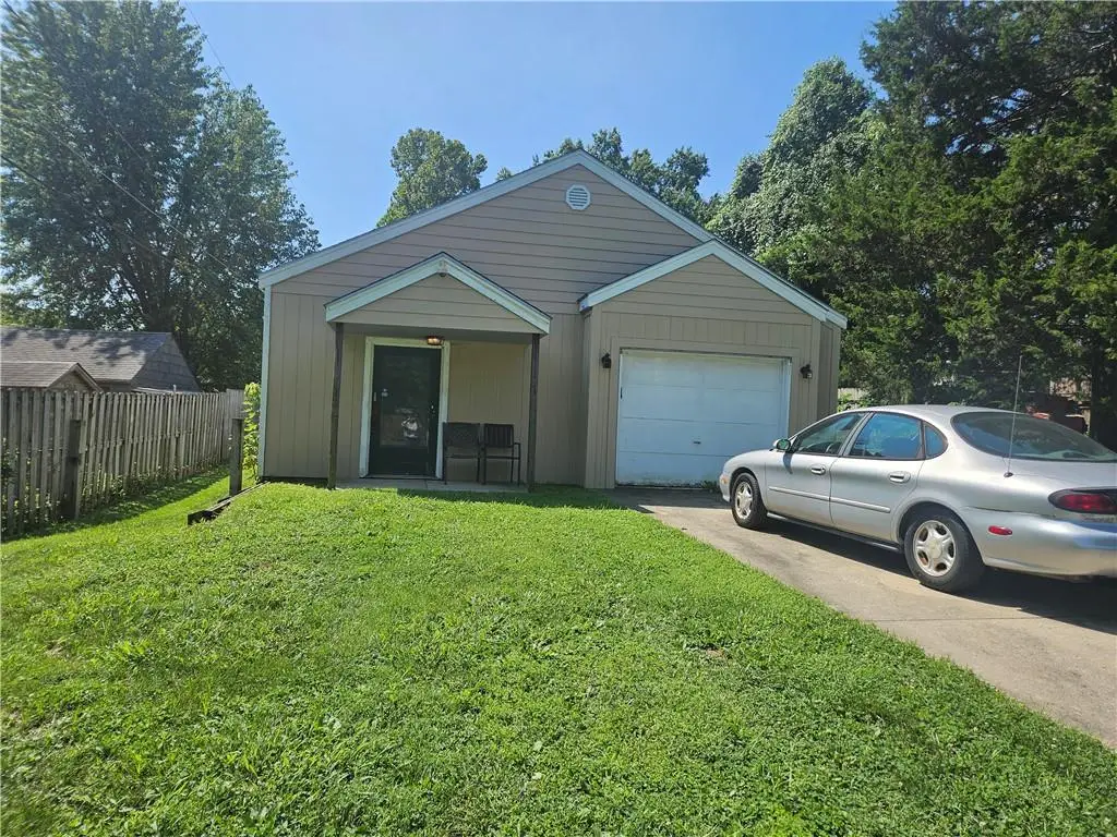 11303 E Sheley Road, Independence, MO 64052 - #1